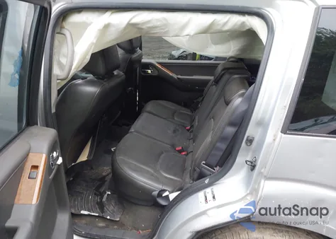 2007 Nissan Pathfinder Le из США, поврежденный, VIN 5N1AR18W77C634810